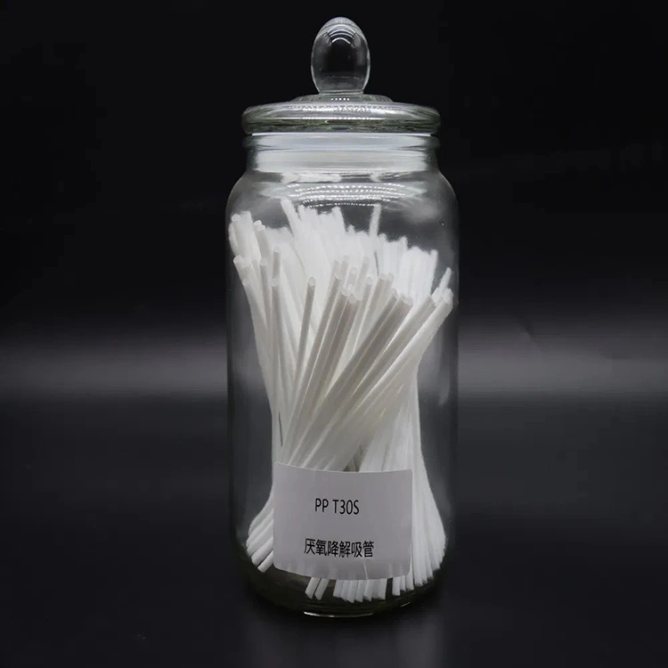 Materiali in paglia di plastica usa e getta per uso alimentare