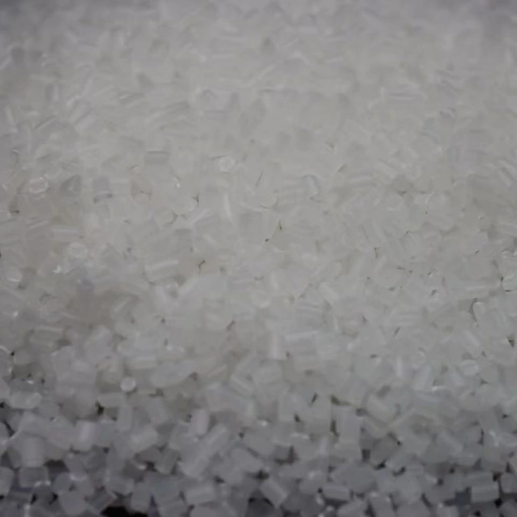 Materiale per posate usa e getta degradabile resistente al calore